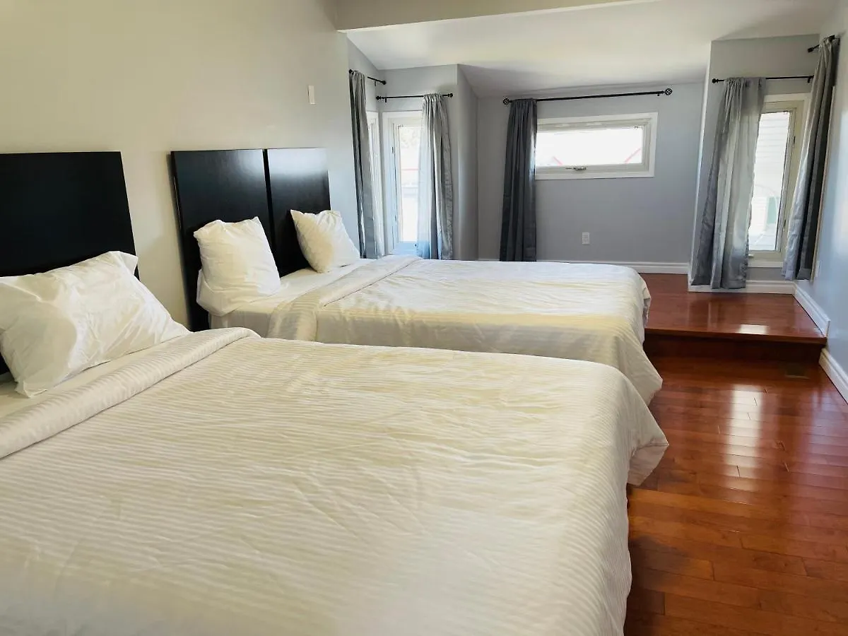 A1 Holiday Family House Niagara Falls